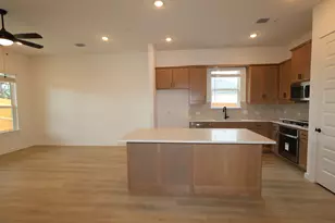 140 Norway Spruce St, Dripping Springs, TX 78620 - Photo 5