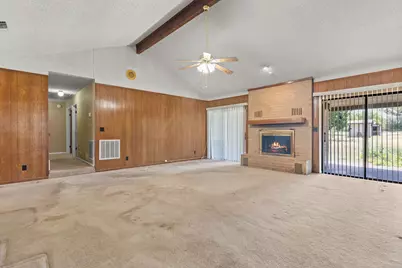 12409 Lowden Lane, Manchaca, TX 78652 - Photo 13