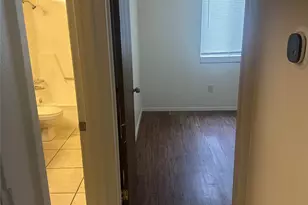 6907 Woodhue Dr, Austin, TX 78745 - Photo 7