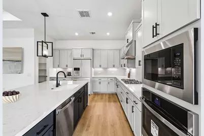 9109 The Ravine Way, Austin, TX 78744 - Photo 7