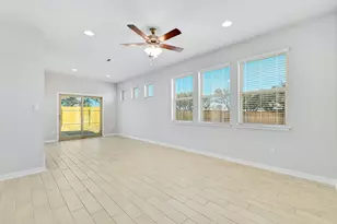 1021 Kerrwood Wy, Leander, TX 78641 - Photo 3