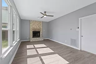 700 Creekmont Dr, Round Rock, TX 78681 - Photo 13