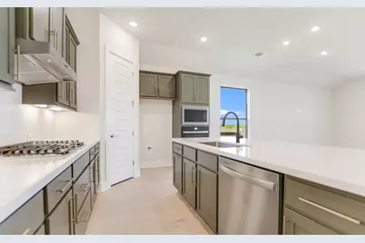 9000 The Ravine Way, Austin, TX 78744 - Photo 11