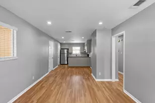 2205 Lanier Dr, Austin, TX 78757 - Photo 3