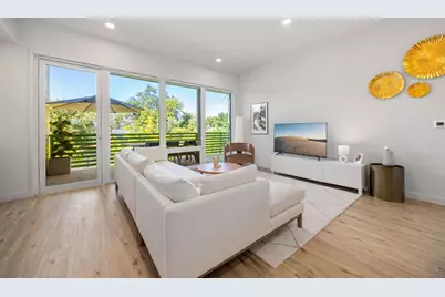 4004 Banister Lane #215, Austin, TX 78704 - Photo 5