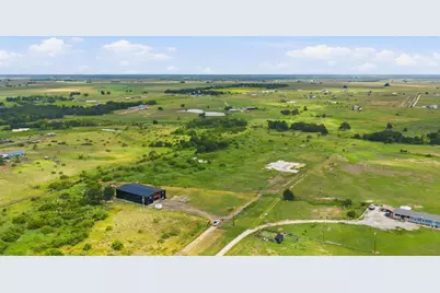 1701 County Road 466, Elgin, TX 78621 - Photo 15