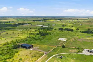 1701 Co Rd 466, Elgin, TX 78621 - Photo 15