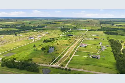 1701 County Road 466, Elgin, TX 78621 - Photo 17