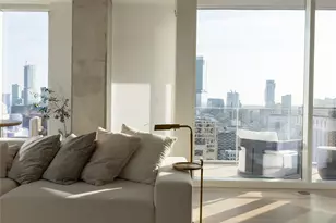 313 W 17th St, Austin, TX 78701 - Photo 9