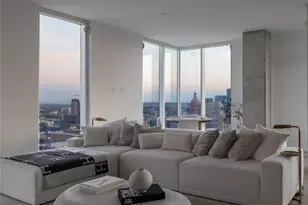 313 W 17th St, Austin, TX 78701 - Photo 11