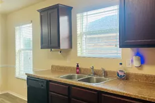 1035 Hamilton Ln, Belton, TX 76513 - Photo 9