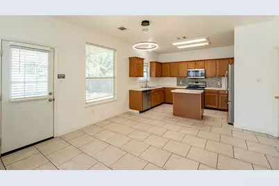 1016 Tom Seaver Place, Round Rock, TX 78665 - Photo 5
