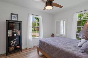 3005 Leaning Oak Cir, Austin, TX 78704 - Photo 23