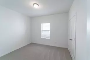 337 Yosemite Dr, Kyle, TX 78640 - Photo 11