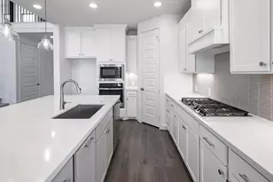 307 Foxfire Cove, Lockhart, TX 78644 - Photo 15