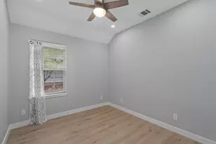 10004 1/2 Gail Rd, Austin, TX 78748 - Photo 19