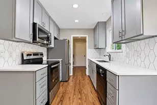 8808 Pineridge Dr, Austin, TX 78729 - Photo 3
