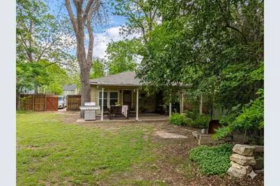 5402 Harmon Avenue, Austin, TX 78751 - Photo 15
