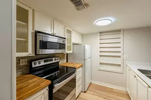 1514 Forest Trail, Austin, TX 78703 - Photo 9