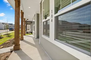 104 Woodrow Ln, Liberty Hill, TX 78642 - Photo 3