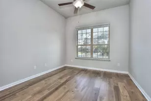 409 Bluehaw Dr, Georgetown, TX 78628 - Photo 5