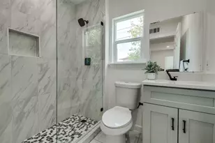 1200 E 52nd St, Austin, TX 78723 - Photo 9