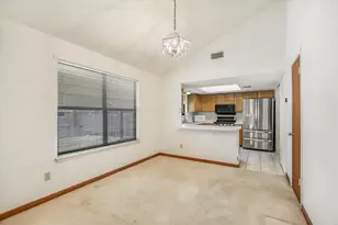 5308 Meadow Crest, Austin, TX 78744 - Photo 9