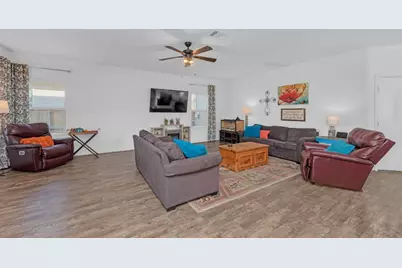 400 Xanadu Drive, Jarrell, TX 76537 - Photo 11