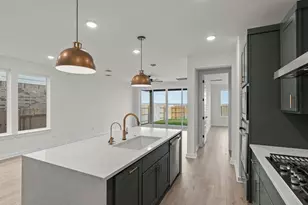 208 High Vly Dr, Liberty Hill, TX 78642 - Photo 17