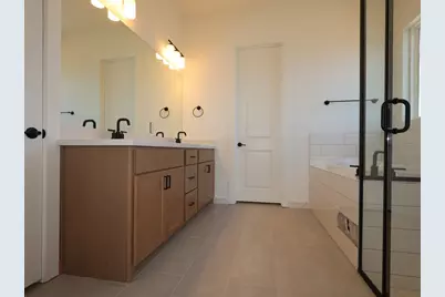 591 Darley Oaks Drive, Dripping Springs, TX 78620 - Photo 13