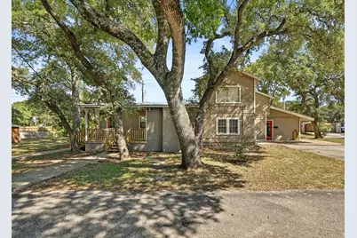 1005 4th Street, Blanco, TX 78606 - Photo 33