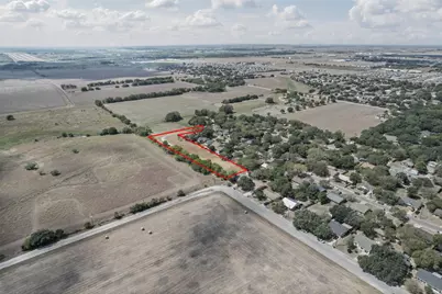 1508 Pendergrass Street, Lockhart, TX 78644 - Photo 11