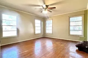 1307 W Main St, Cameron, TX 76520 - Photo 15