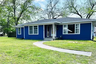 1307 W Main St, Cameron, TX 76520 - Photo 23