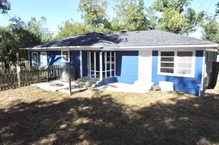 1307 W Main St, Cameron, TX 76520 - Photo 21