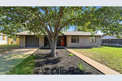 206 Glenmoor Drive, Fredericksburg, TX 78624 - Photo 3