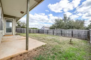 21501 Boggy Ford Rd, Lago Vista, TX 78645 - Photo 25