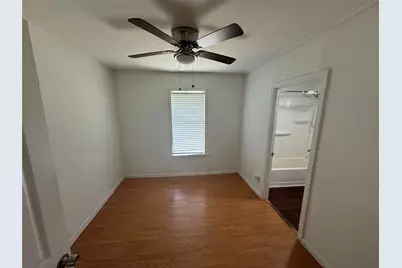 1133 Saucedo Street, Austin, TX 78721 - Photo 9