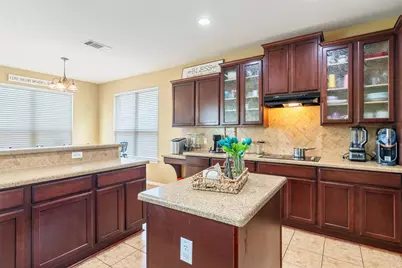 1002 Wallin Farms Cove, Hutto, TX 78634 - Photo 7