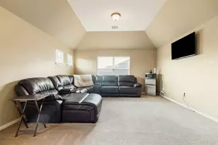 1002 Wallin Farms Cove, Hutto, TX 78634 - Photo 15