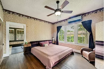 805 Main Street, Bastrop, TX 78602 - Photo 17