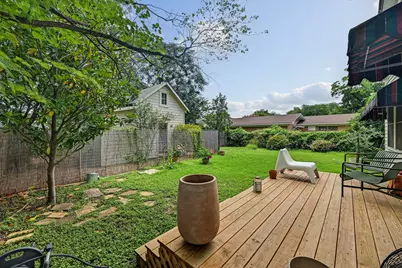 805 Main Street, Bastrop, TX 78602 - Photo 25