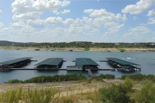 18512 Sugar Maple Dr, Lago Vista, TX 78645 - Photo 11