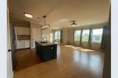 7501 Shadowridge Run #135, Austin, TX 78749 - Photo 9