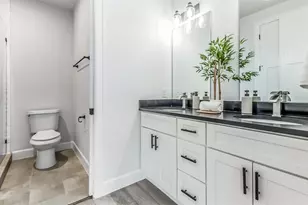 1130 Spur St, Austin, TX 78721 - Photo 15