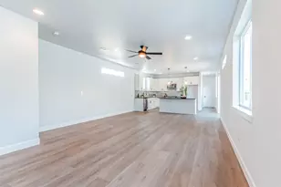 1130 Spur St, Austin, TX 78721 - Photo 5