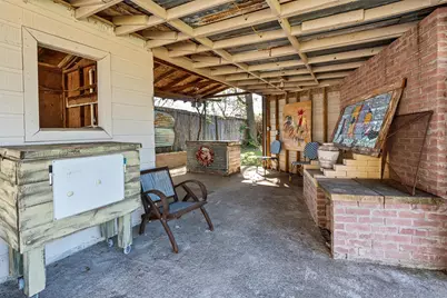 209 Harris Street, Elgin, TX 78621 - Photo 33