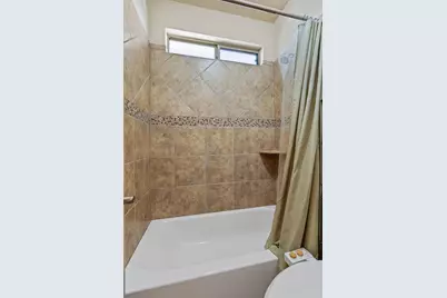 209 Harris Street, Elgin, TX 78621 - Photo 19