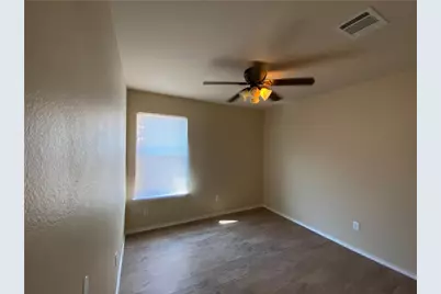 1002 W South Street, Leander, TX 78641 - Photo 7