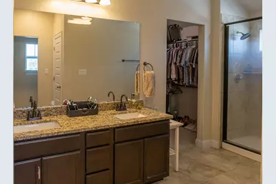 349 Gaida Loop, Georgetown, TX 78628 - Photo 17